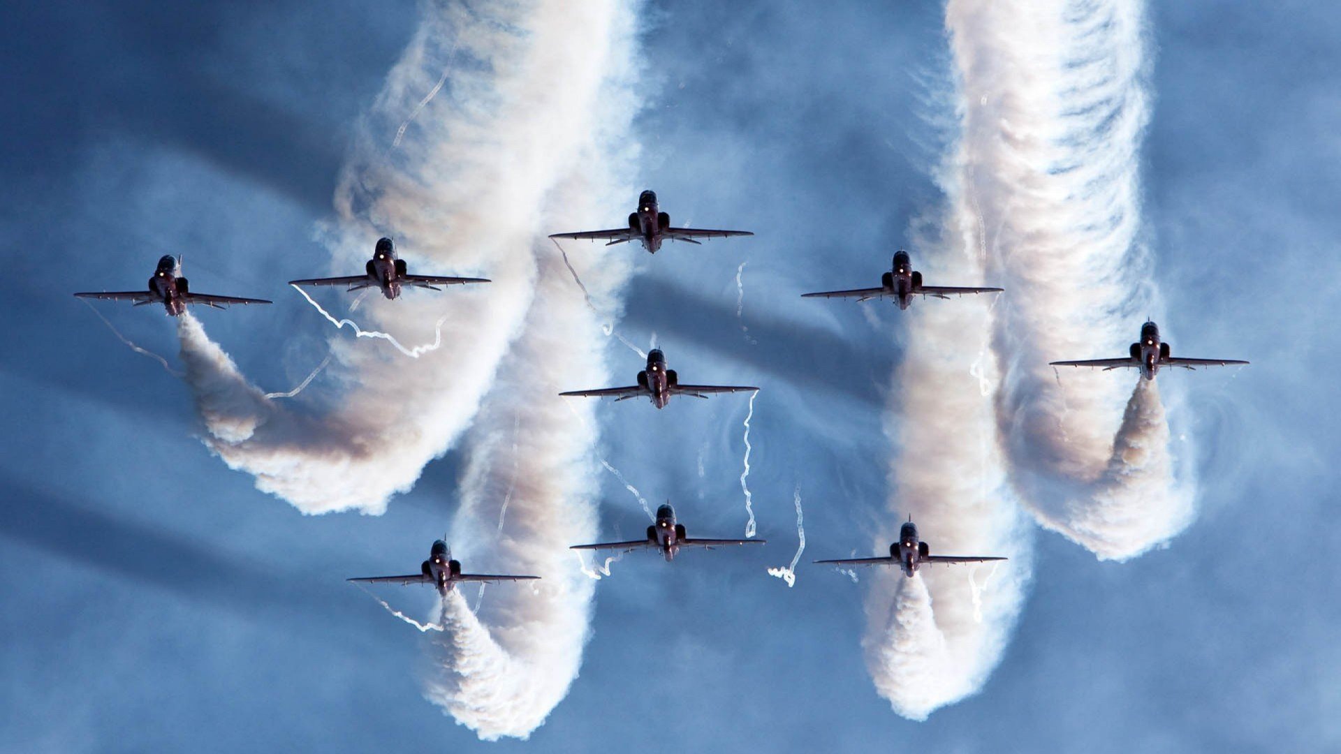 马赛快速出球形成持续高压态势，马赛首发