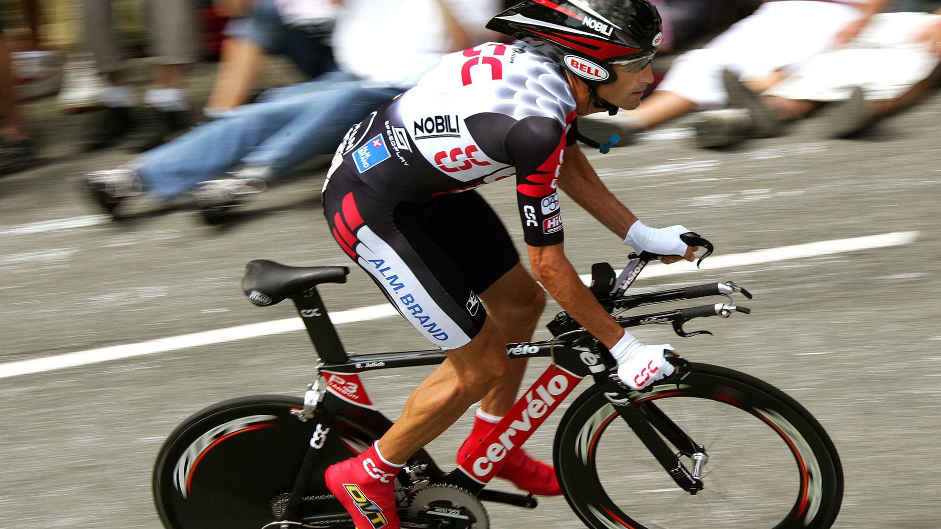 中甲联赛扩展裁判教育项目提升执法专业程度，裁判执法能力