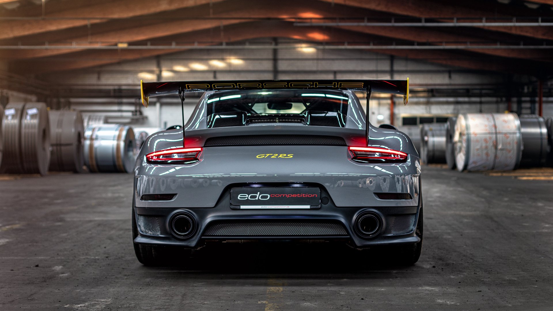 林丹现场示范技战术讲解引掌声，林丹训练视频